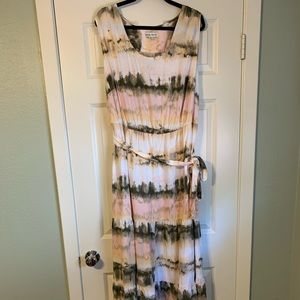 Tie-Dye Tiered Maxi Dress